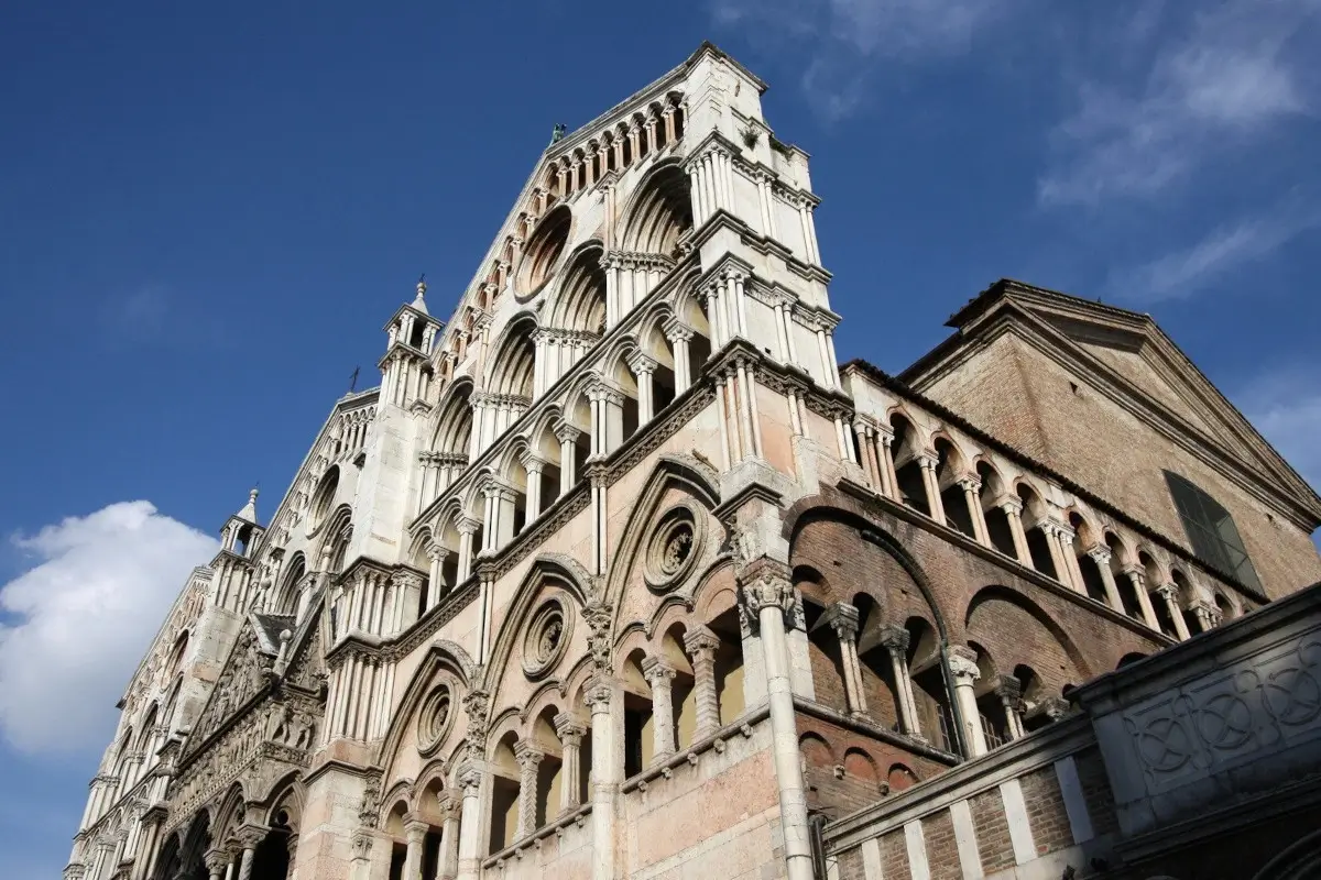 Ferrara 4 ferrara (6)